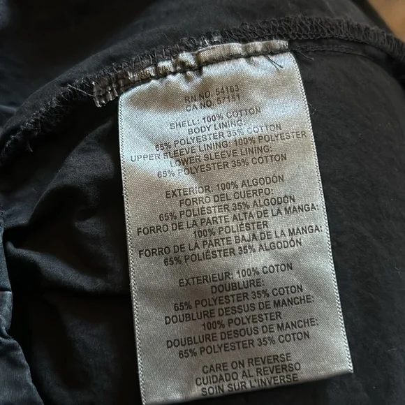 Levi Strauss black Wind/ rain coat longer hem on back. Draw strings also. EUC. - Picture 11 of 13